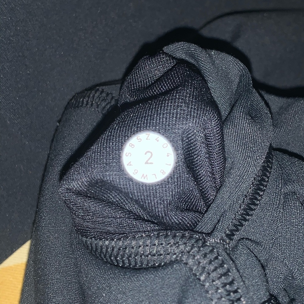 Melanite lululemon leggings - Picture 5 of 5